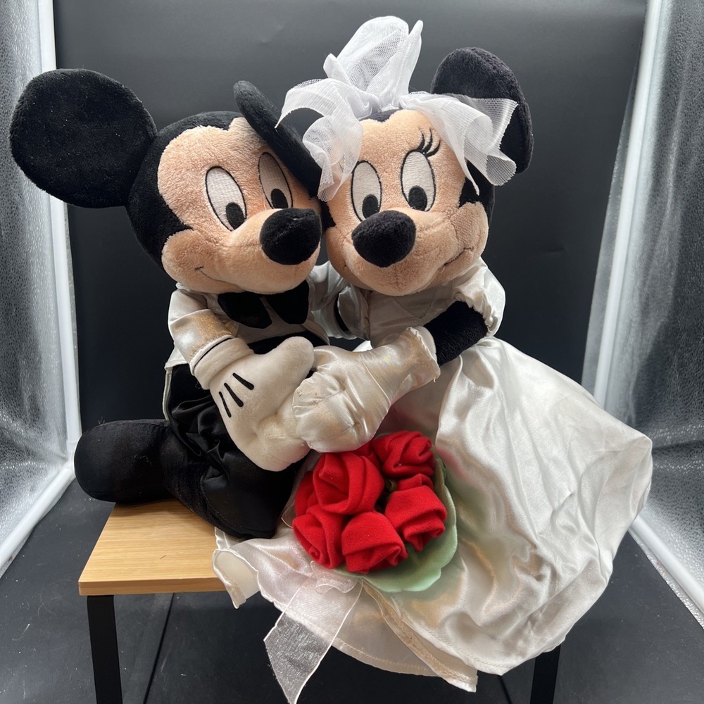 Mickey & Minnie Mouse Kneeling  Plush Bride & Groom Set Disney Wedding 15"